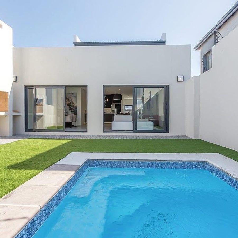 3 Bedroom Property for Sale in Sandown Western Cape